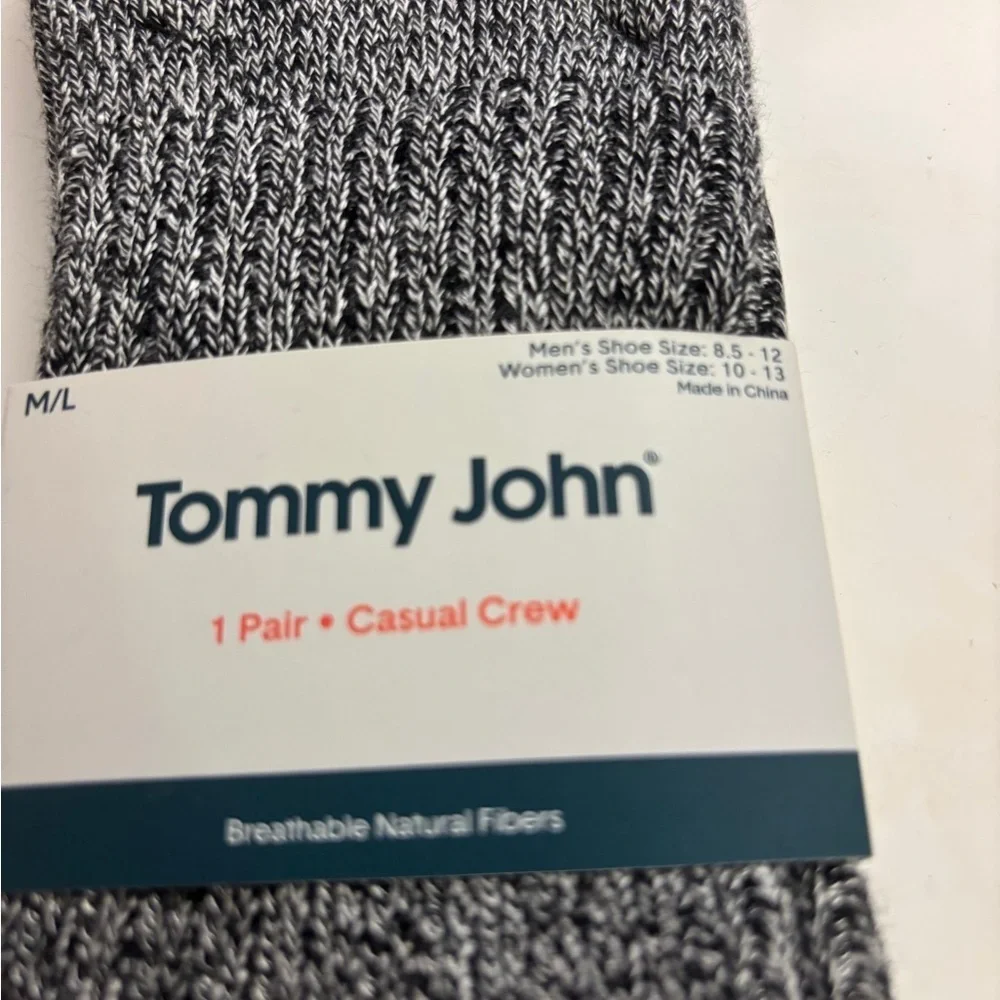 NEW! Tommy John Men's Casual Crew Socks - Gray